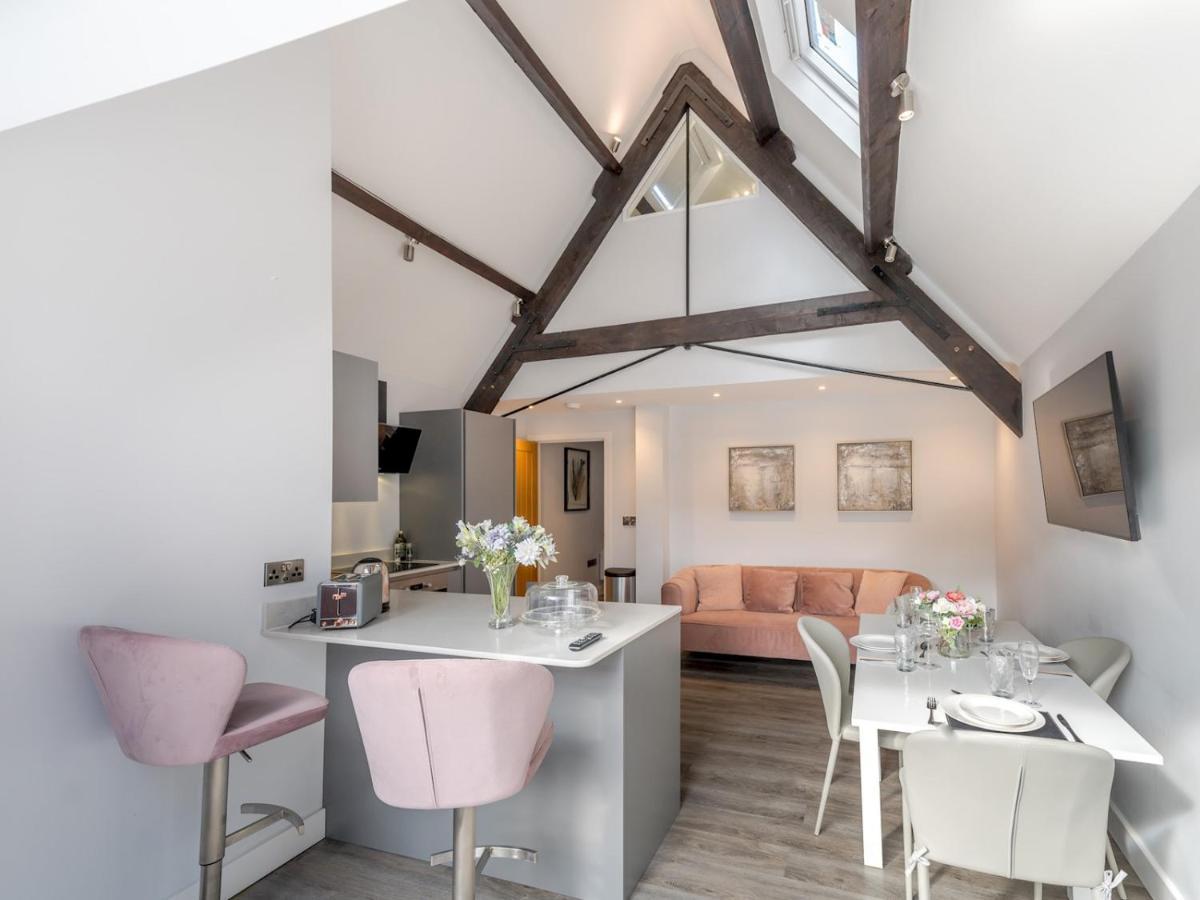 Pass The Keys Dahlia Contemporary Town Centre Apartment Shrewsbury Eksteriør billede